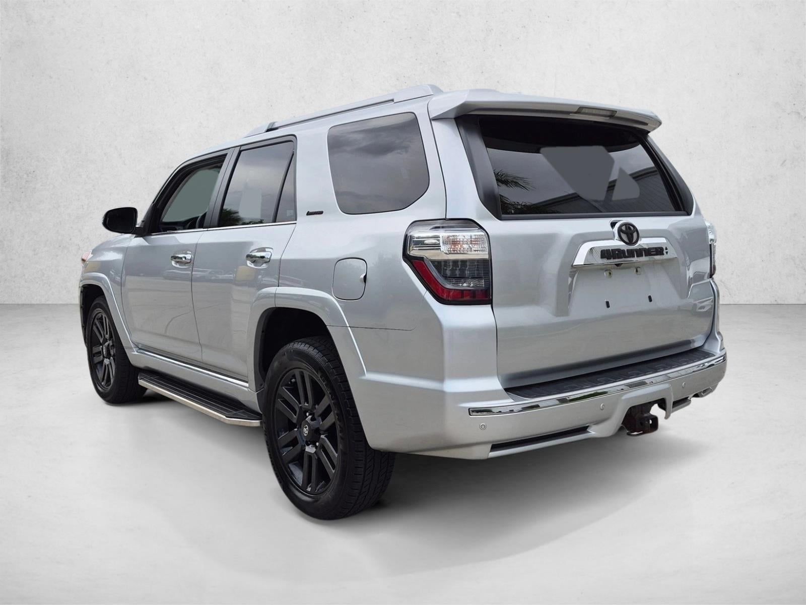 2018 Toyota 4Runner, photo 8 of 26
