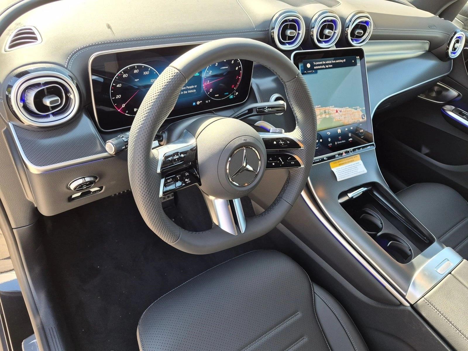 2027 GLC 300, photo 3 of 17