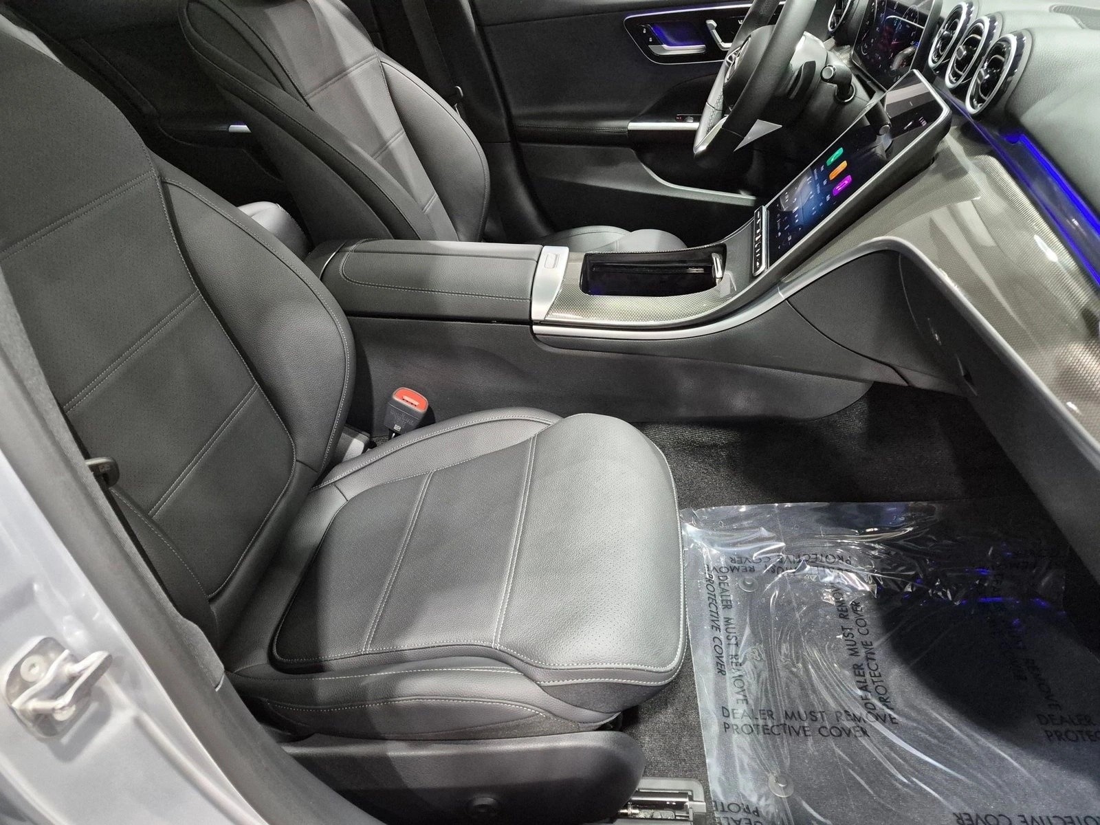 2026 C 300, photo 21 of 25
