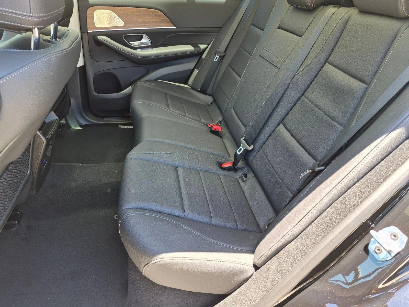 2026 GLE 350 4MATIC, photo 15 of 17