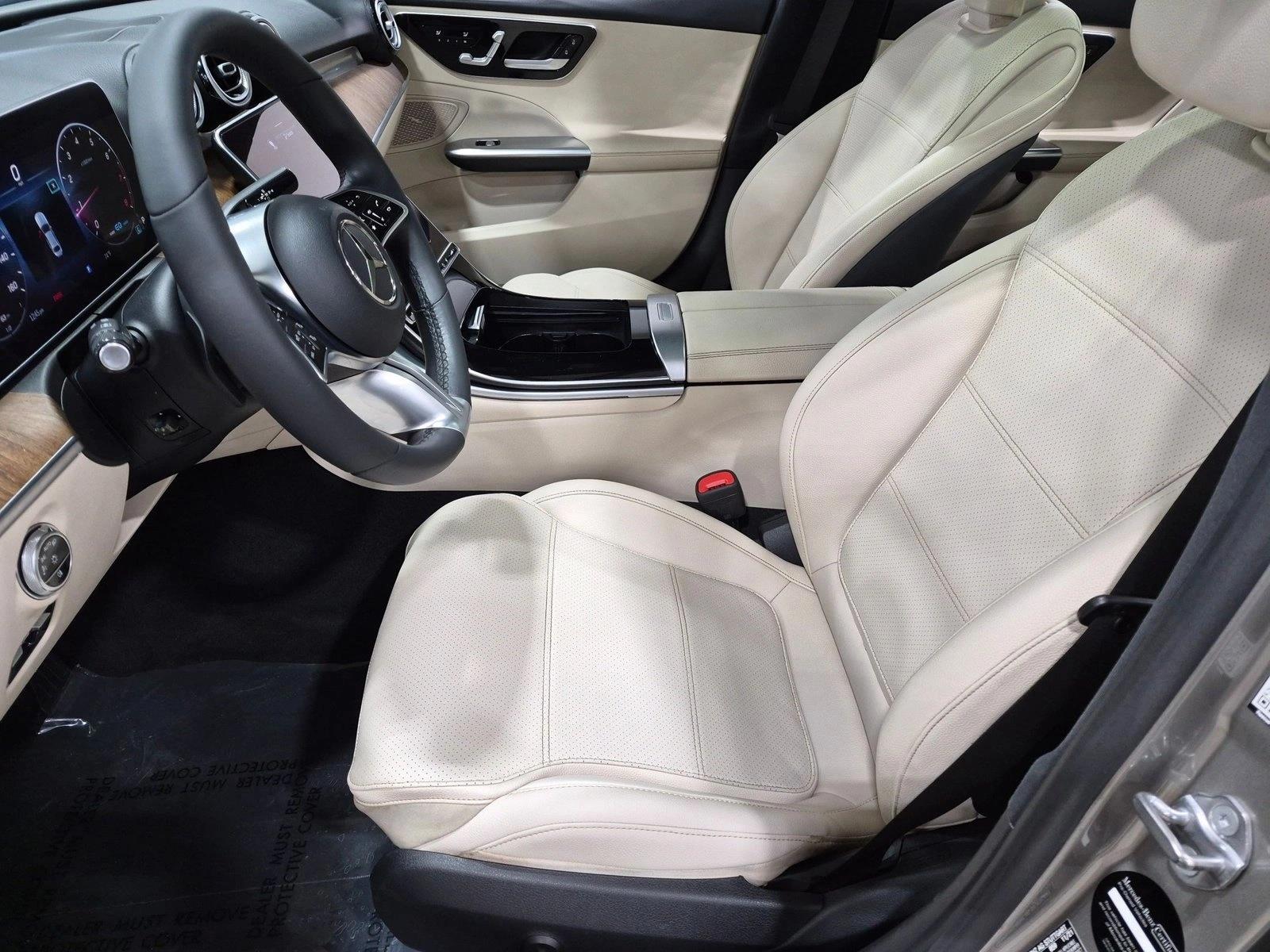 2022 C 300, photo 16 of 25