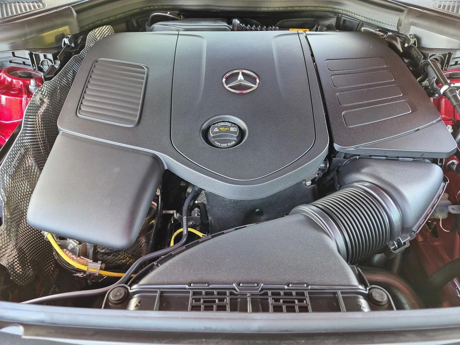 2027 GLC 300, photo 16 of 17