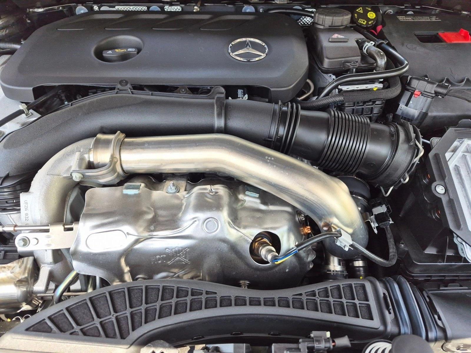 2026 GLA 250, photo 16 of 17