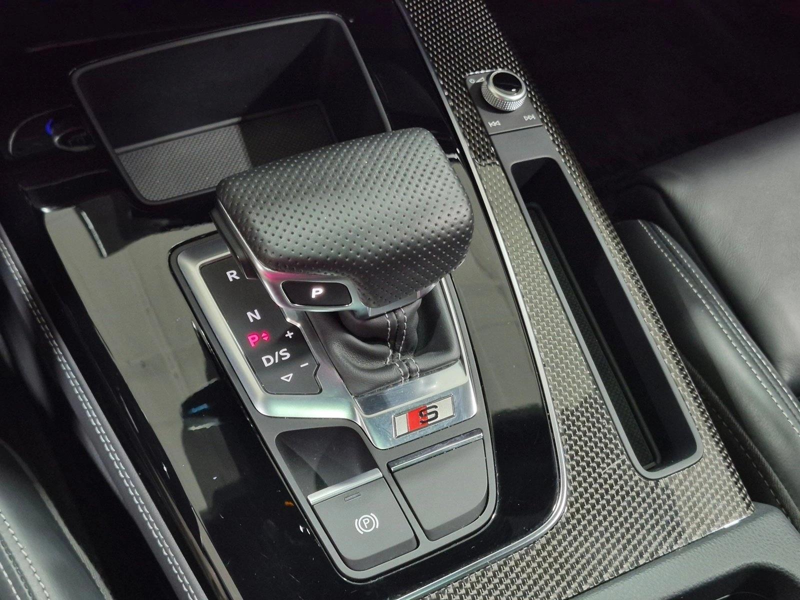 2023 Audi SQ5 quattro Premium Plus, photo 11 of 25