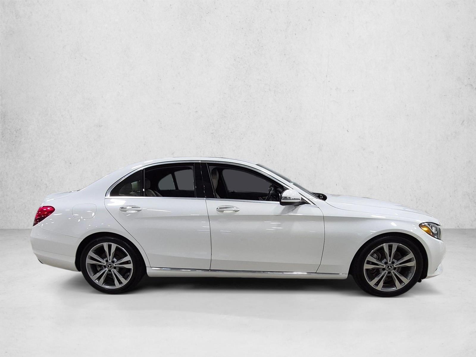 2018 C 300, photo 4 of 25
