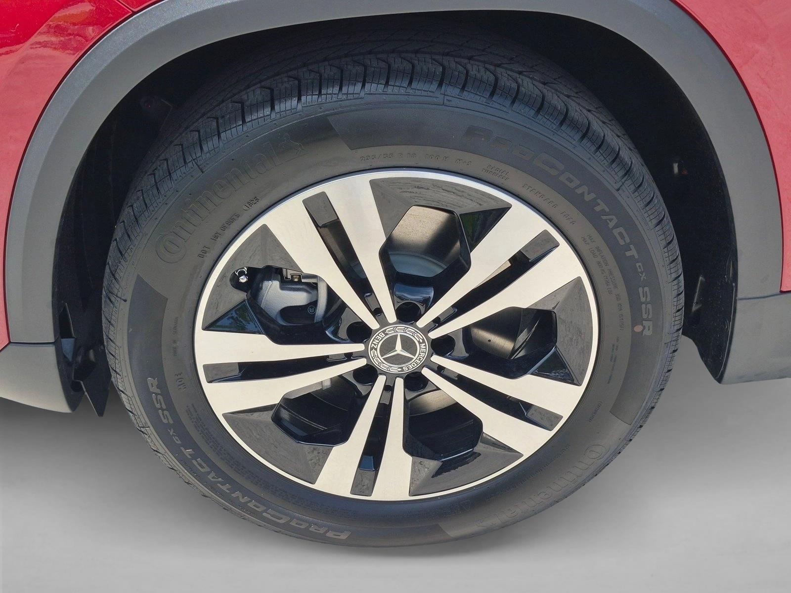 2026 GLA 250, photo 9 of 17