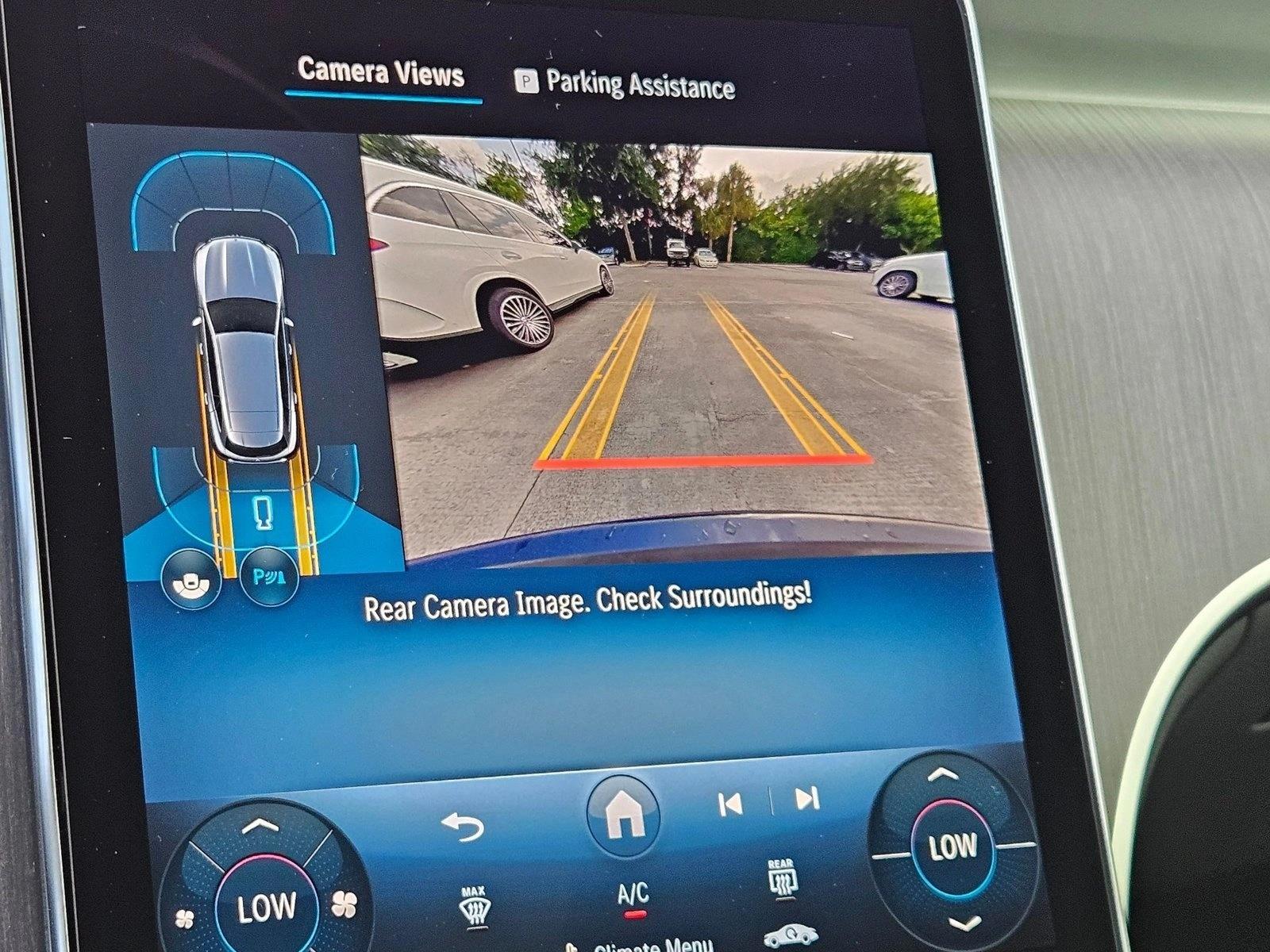 2026 GLC 300 4MATIC, photo 13 of 17