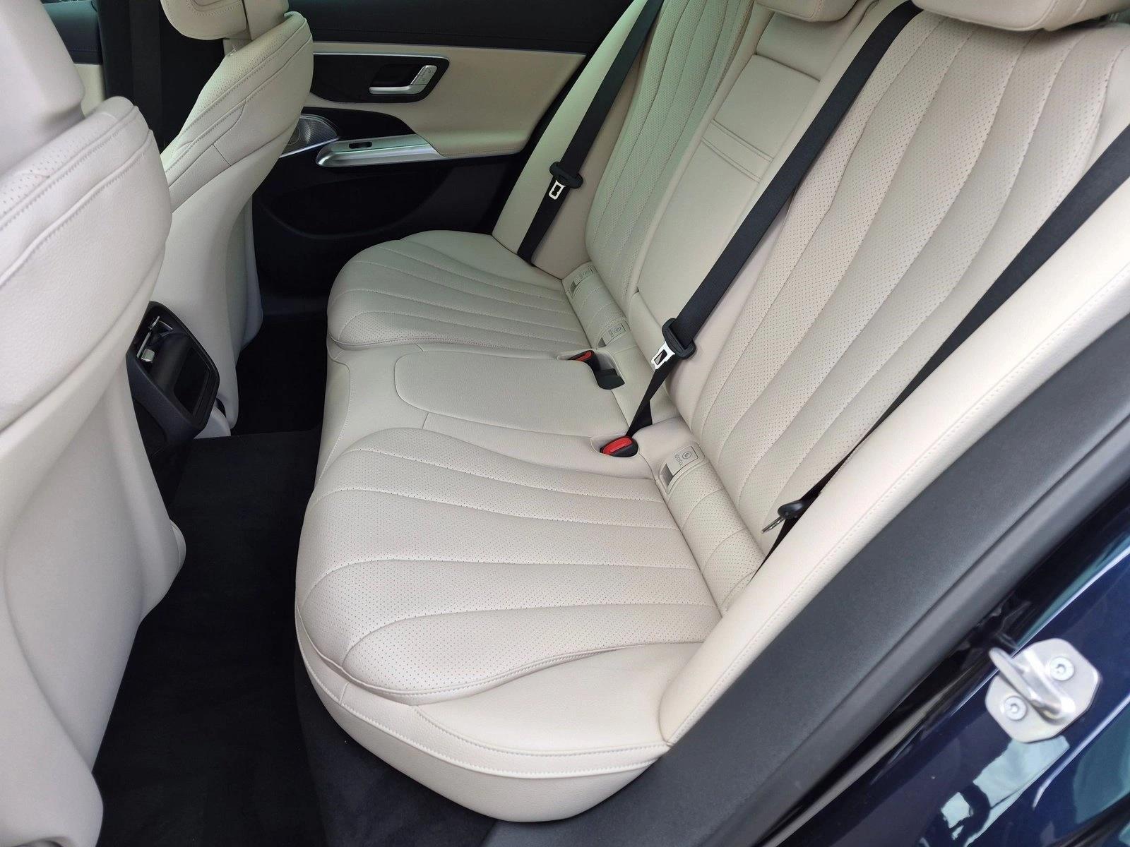 2027 E 350, photo 15 of 17