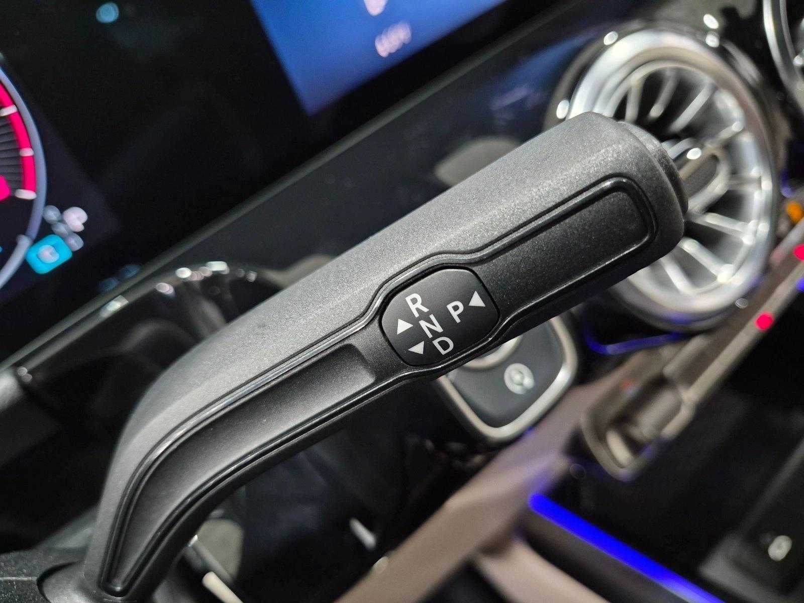 2026 GLA 250, photo 12 of 25