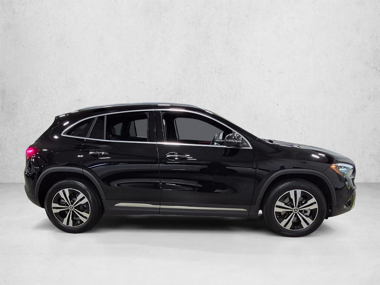 2026 GLA 250, photo 4 of 25