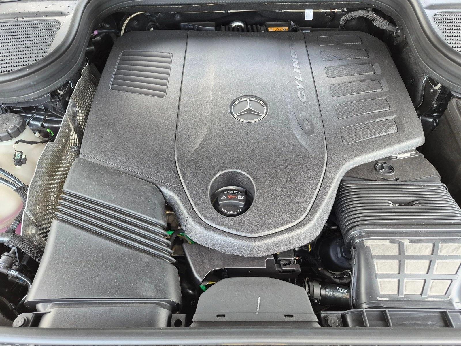 2026 GLE 450 4MATIC, photo 16 of 17