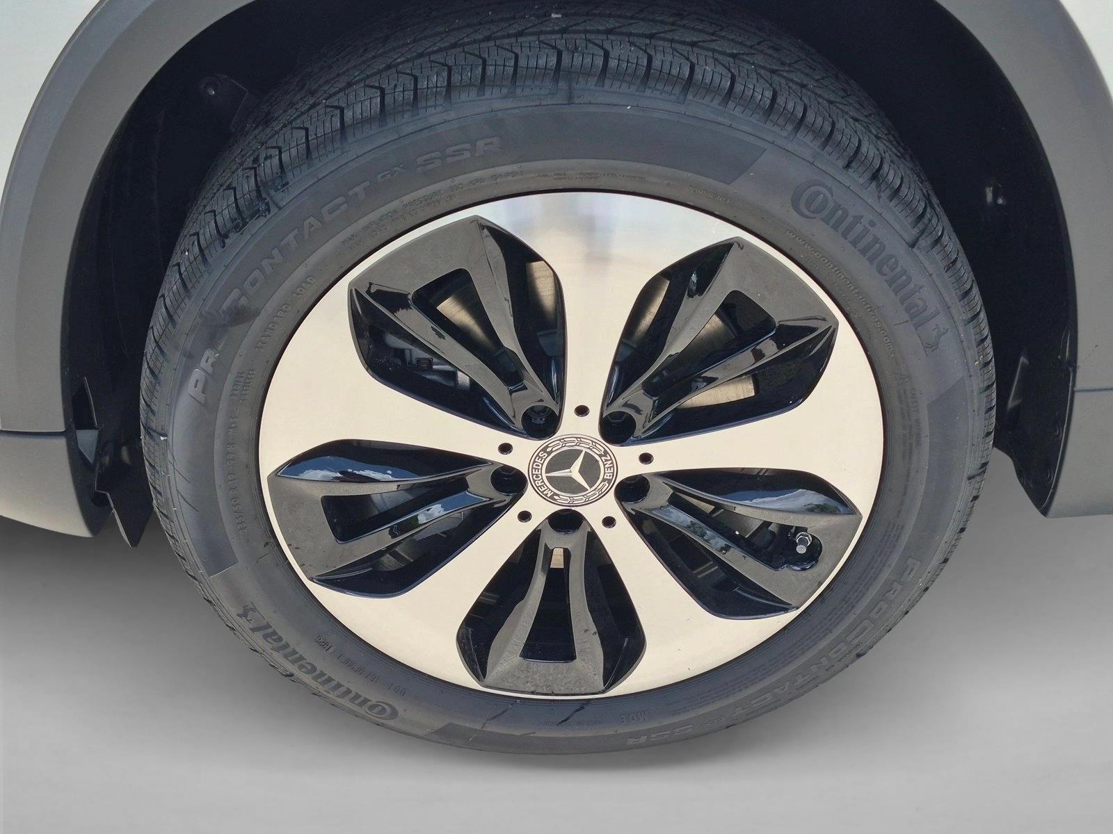 2026 GLA 250, photo 9 of 17