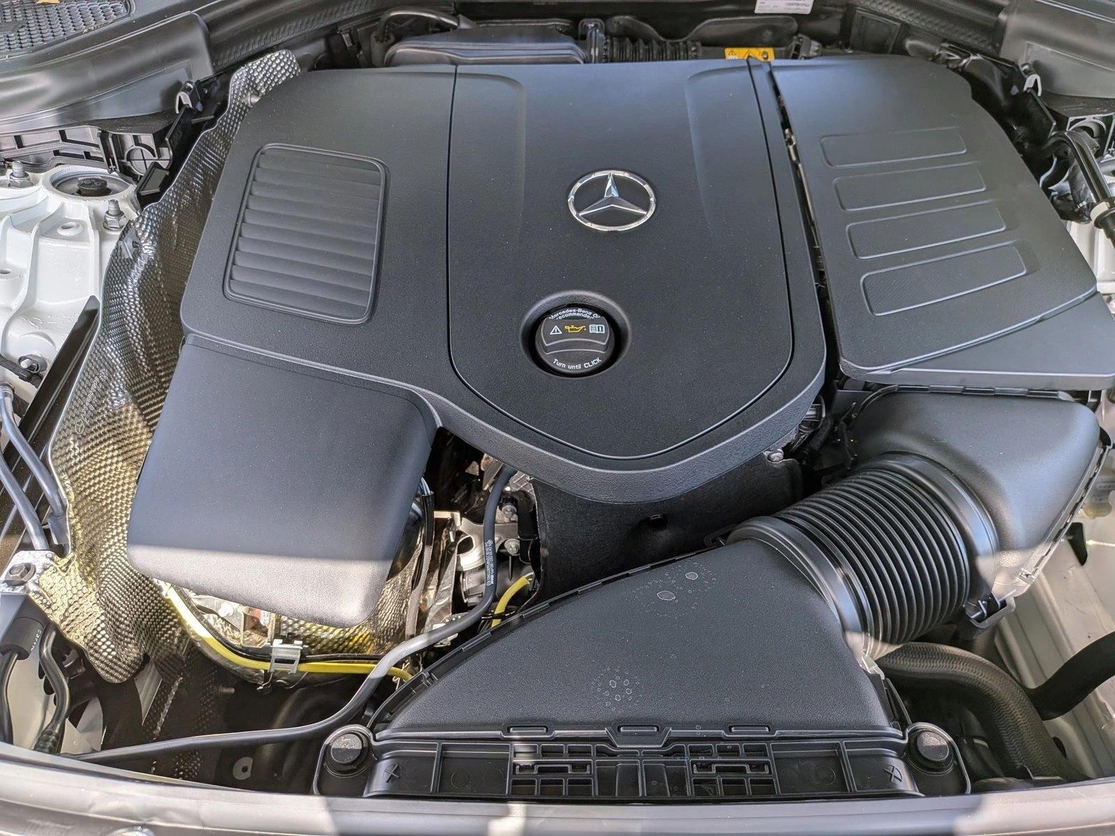 2026 GLC 300, photo 15 of 16