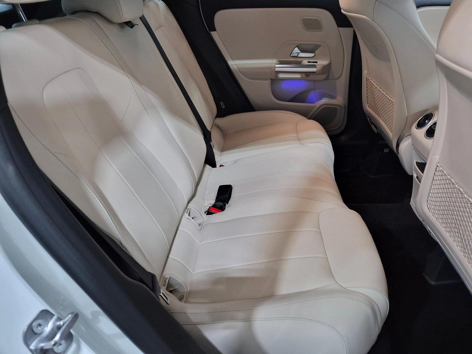 2026 GLA 250, photo 20 of 25