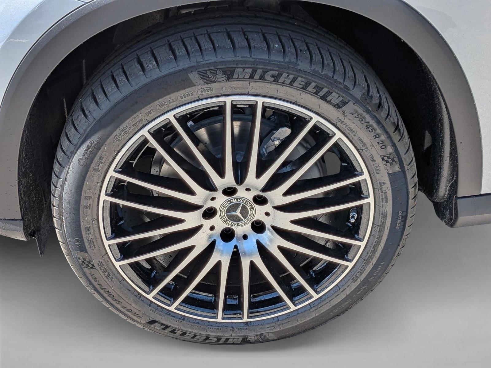 2026 GLC 300, photo 9 of 17