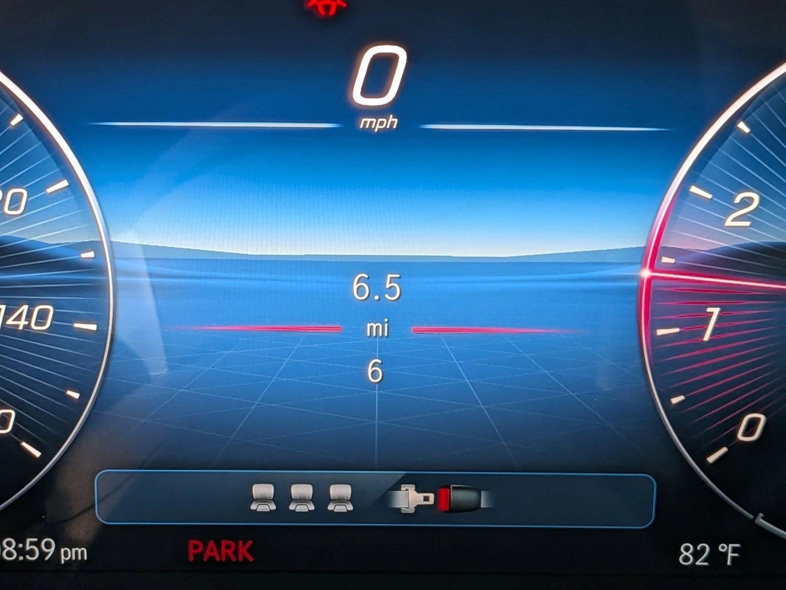 2026 GLC 300 4MATIC, photo 10 of 16