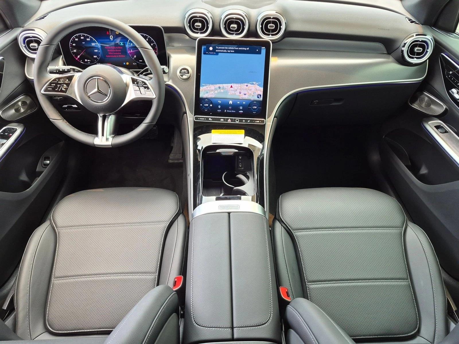 2026 GLC 300 4MATIC, photo 14 of 17