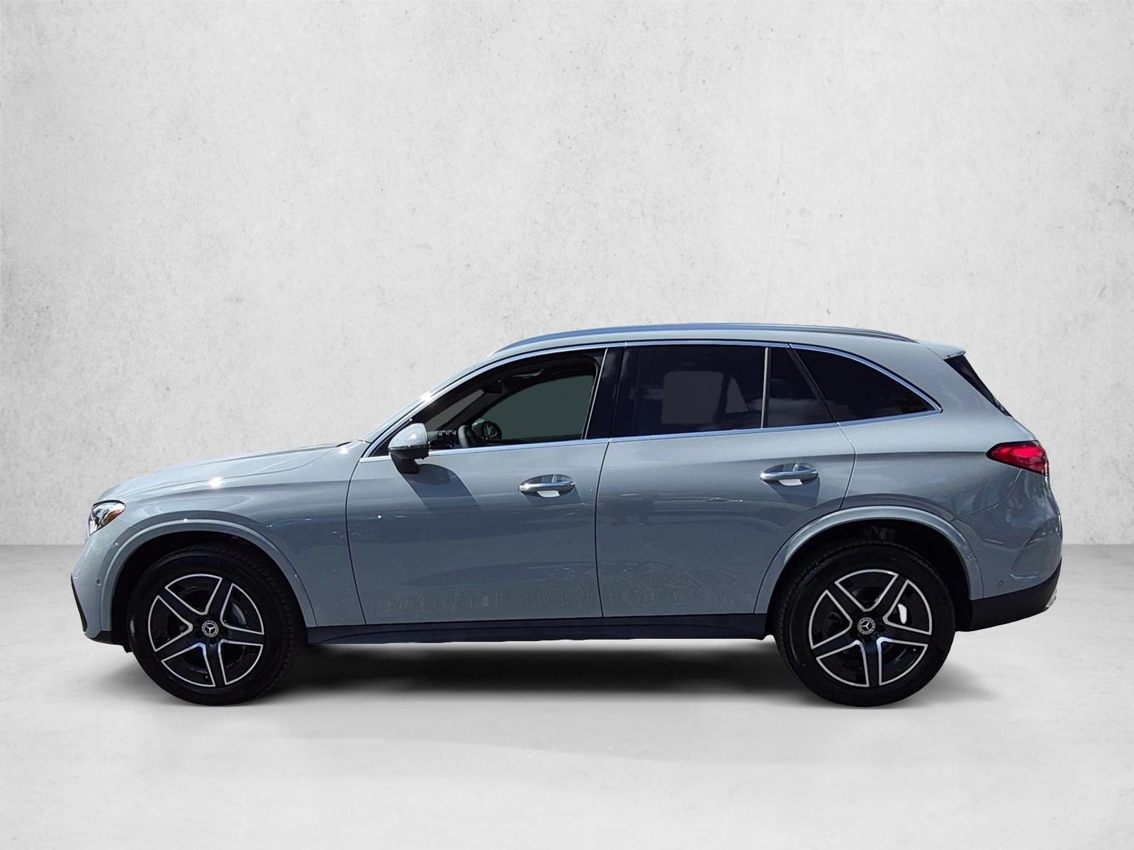 2027 GLC 300 4MATIC, photo 5 of 17
