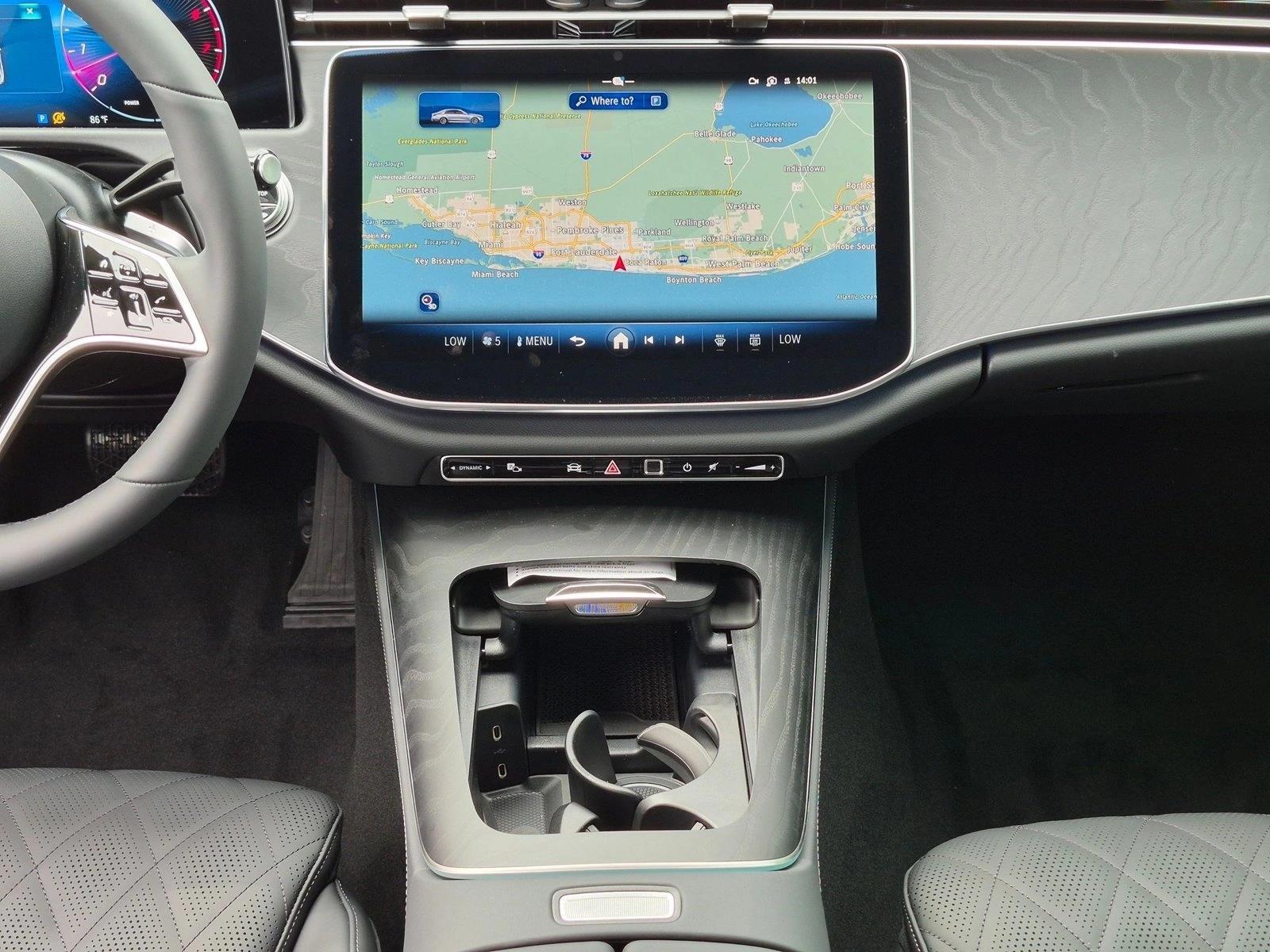 2027 E 450 4MATIC, photo 11 of 17