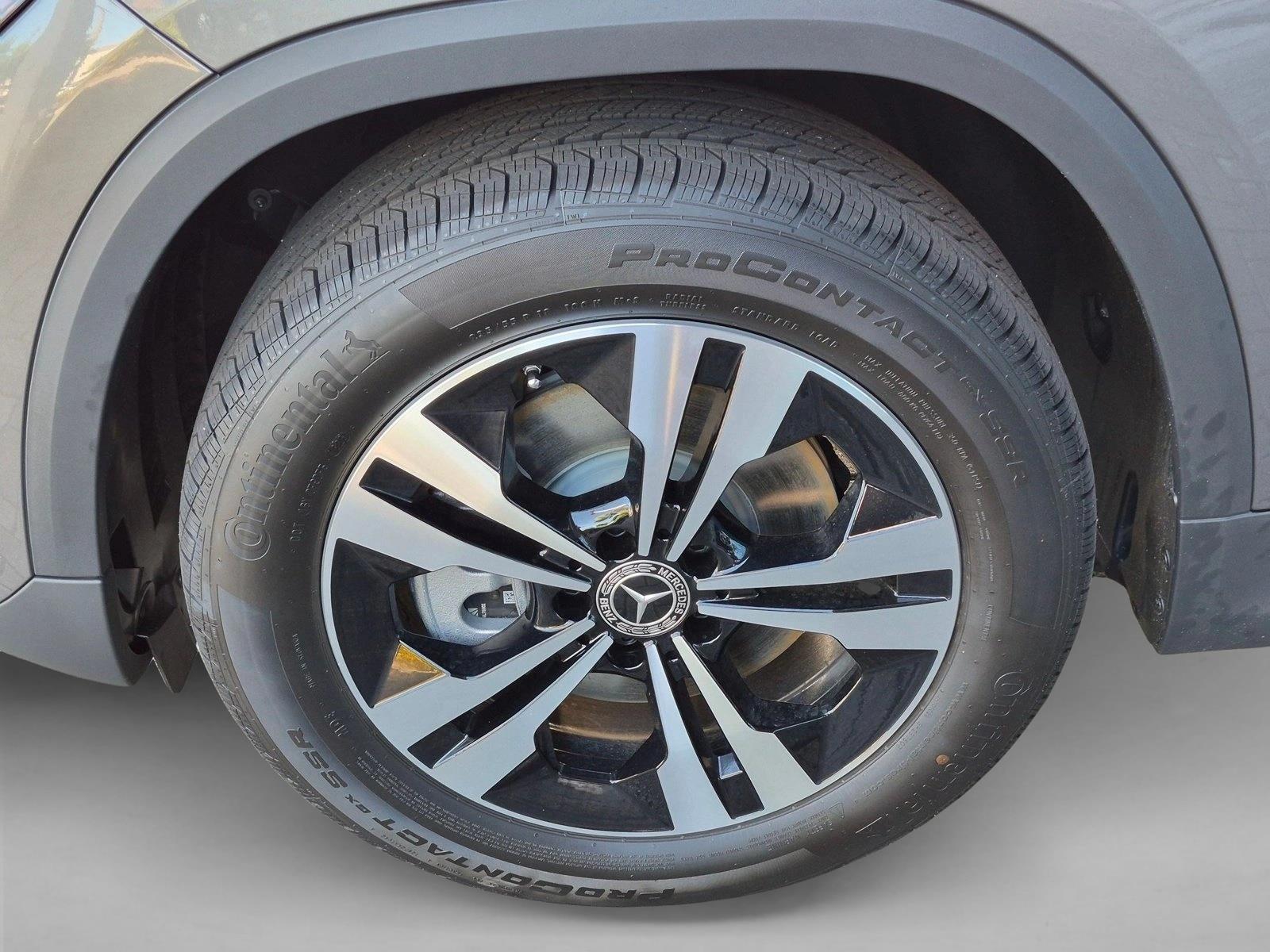 2026 GLA 250, photo 9 of 17