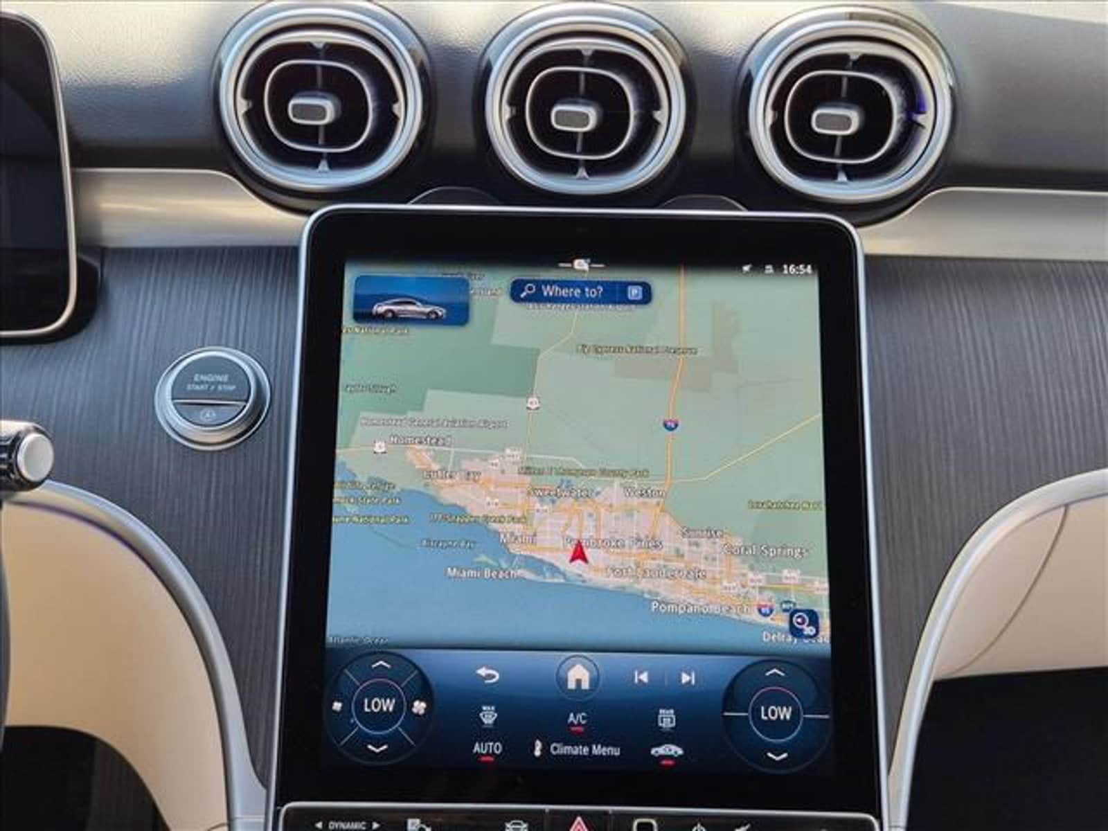 2027 CLE 300 4MATIC Coupe, photo 11 of 16