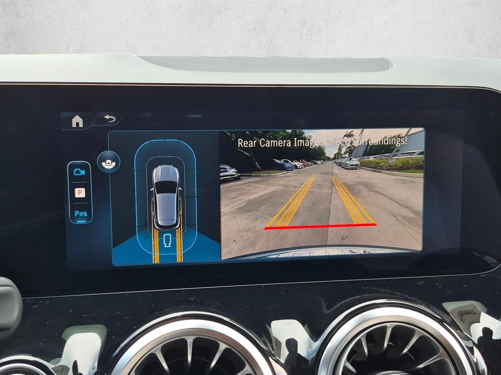 2026 GLA 250, photo 11 of 16