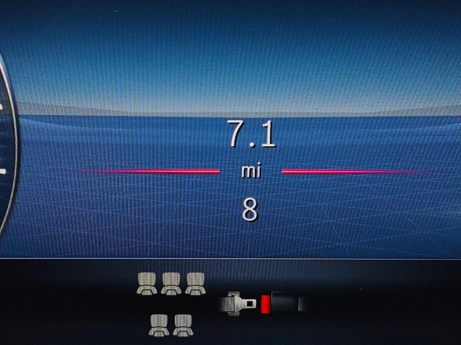 2026 GLE 450 4MATIC, photo 10 of 17