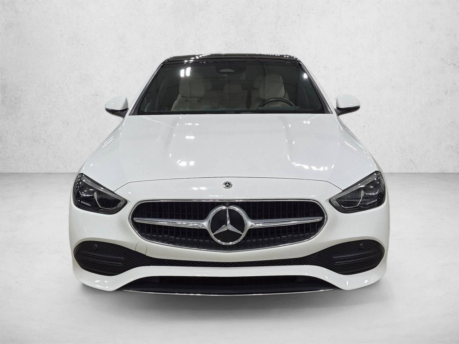 2023 C 300, photo 2 of 25