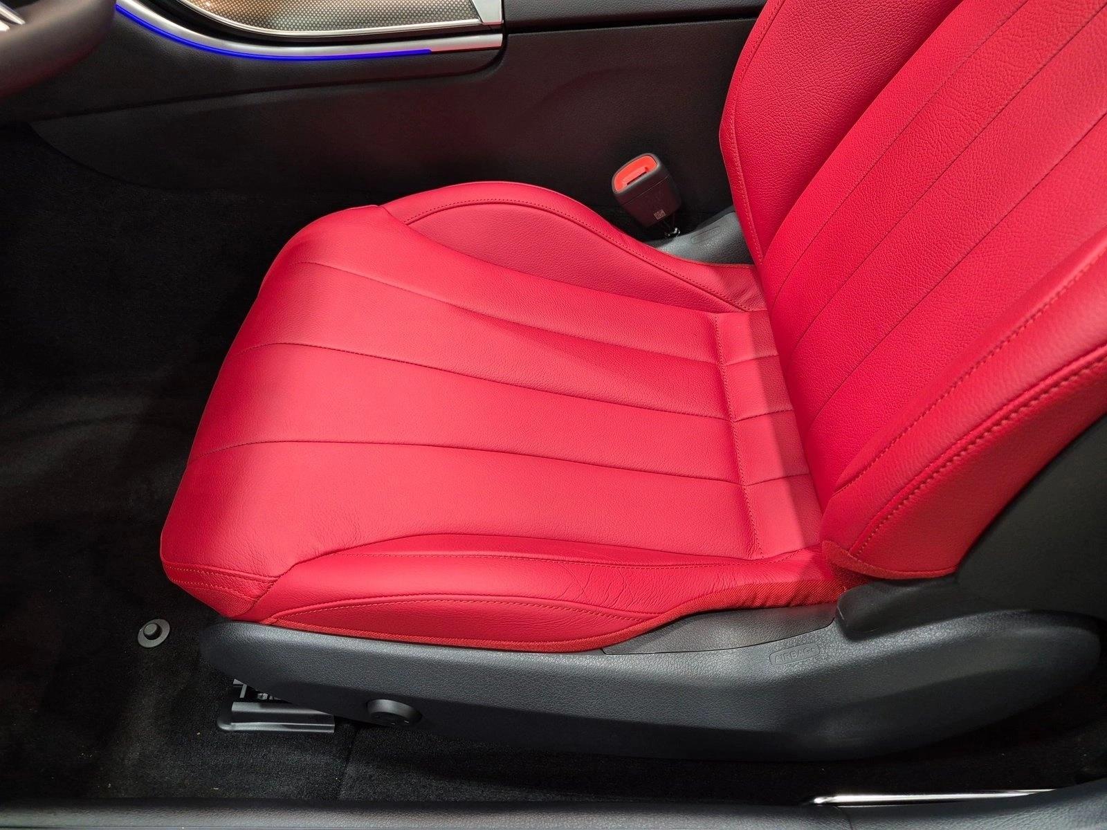 2027 CLE 300 4MATIC Cabriolet, photo 4 of 17
