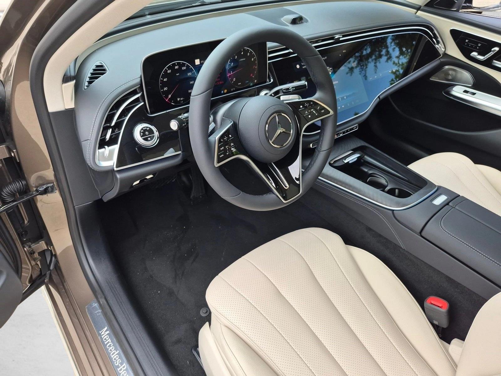 2027 E 350, photo 3 of 15