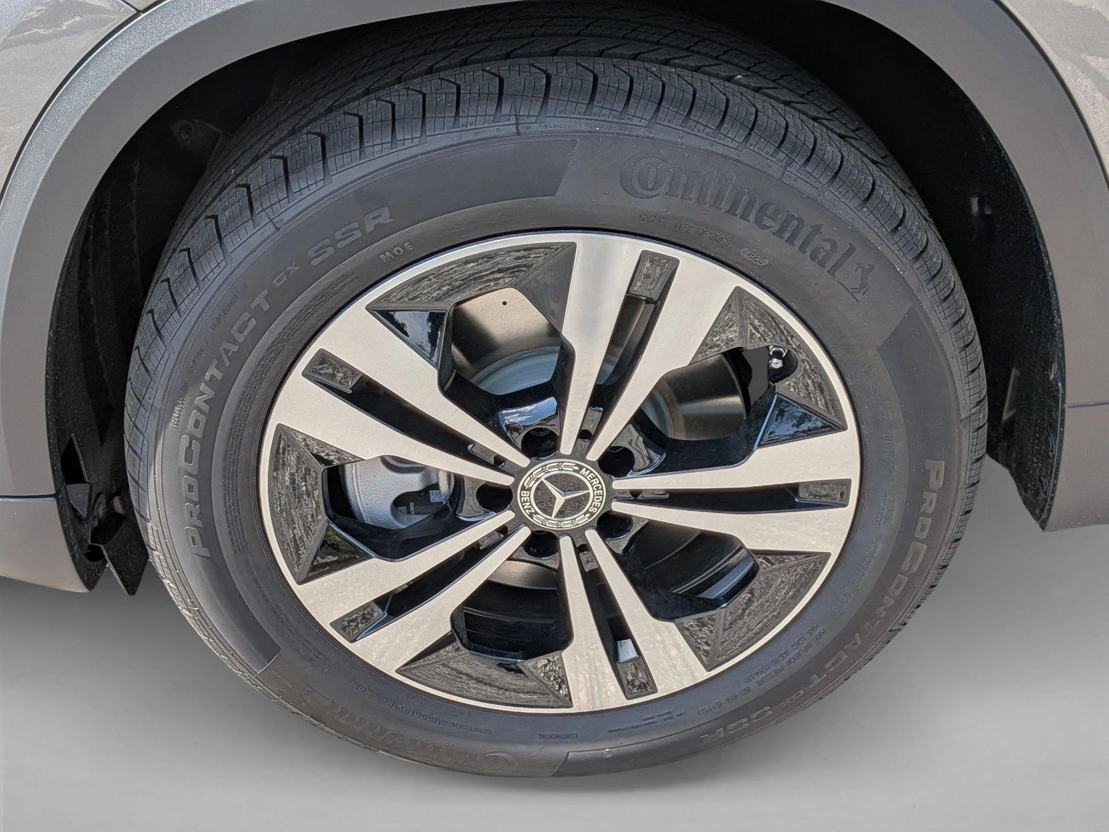 2026 GLA 250, photo 9 of 16