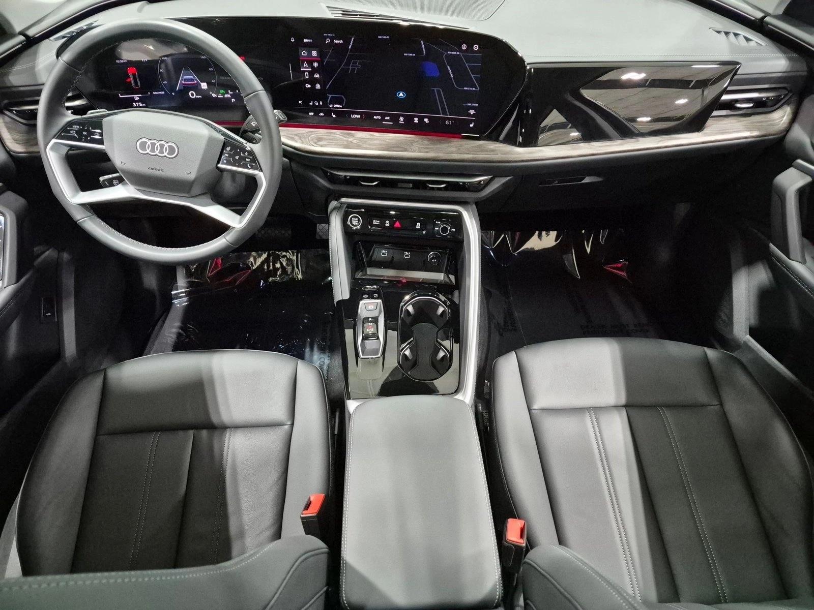 2025 Audi Q5 quattro Premium, photo 19 of 26