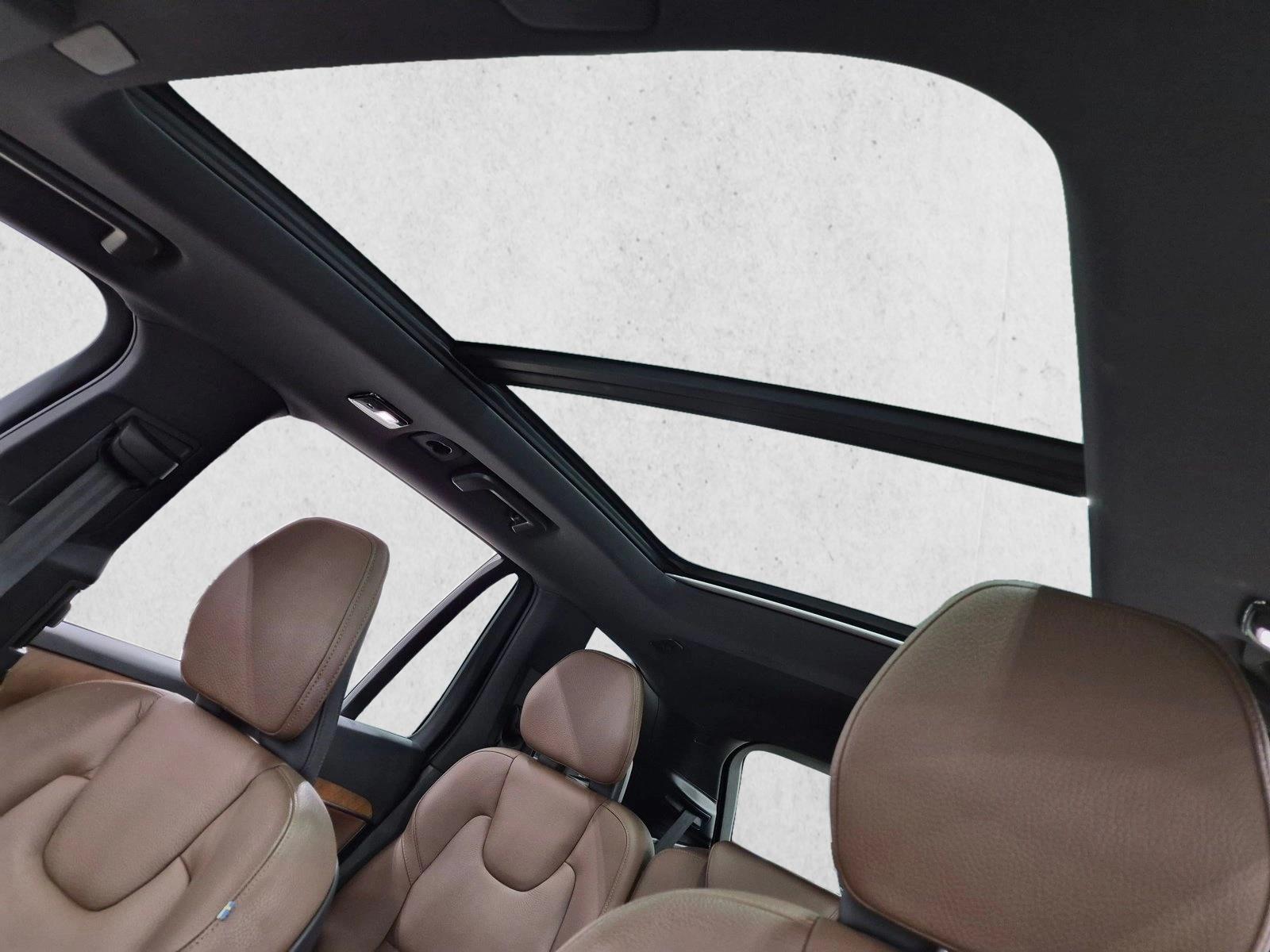 2023 Volvo XC90 Plus Bright, photo 15 of 26