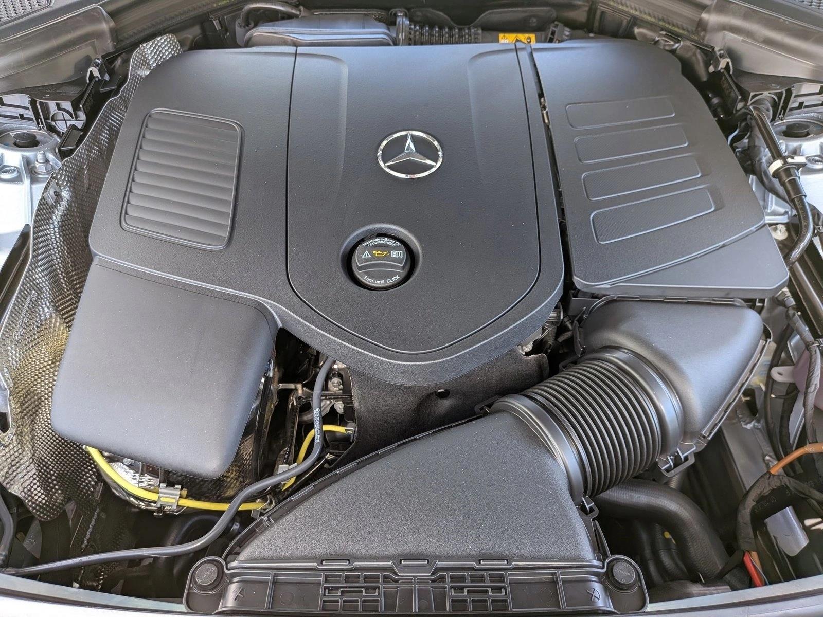 2026 GLC 300, photo 16 of 17