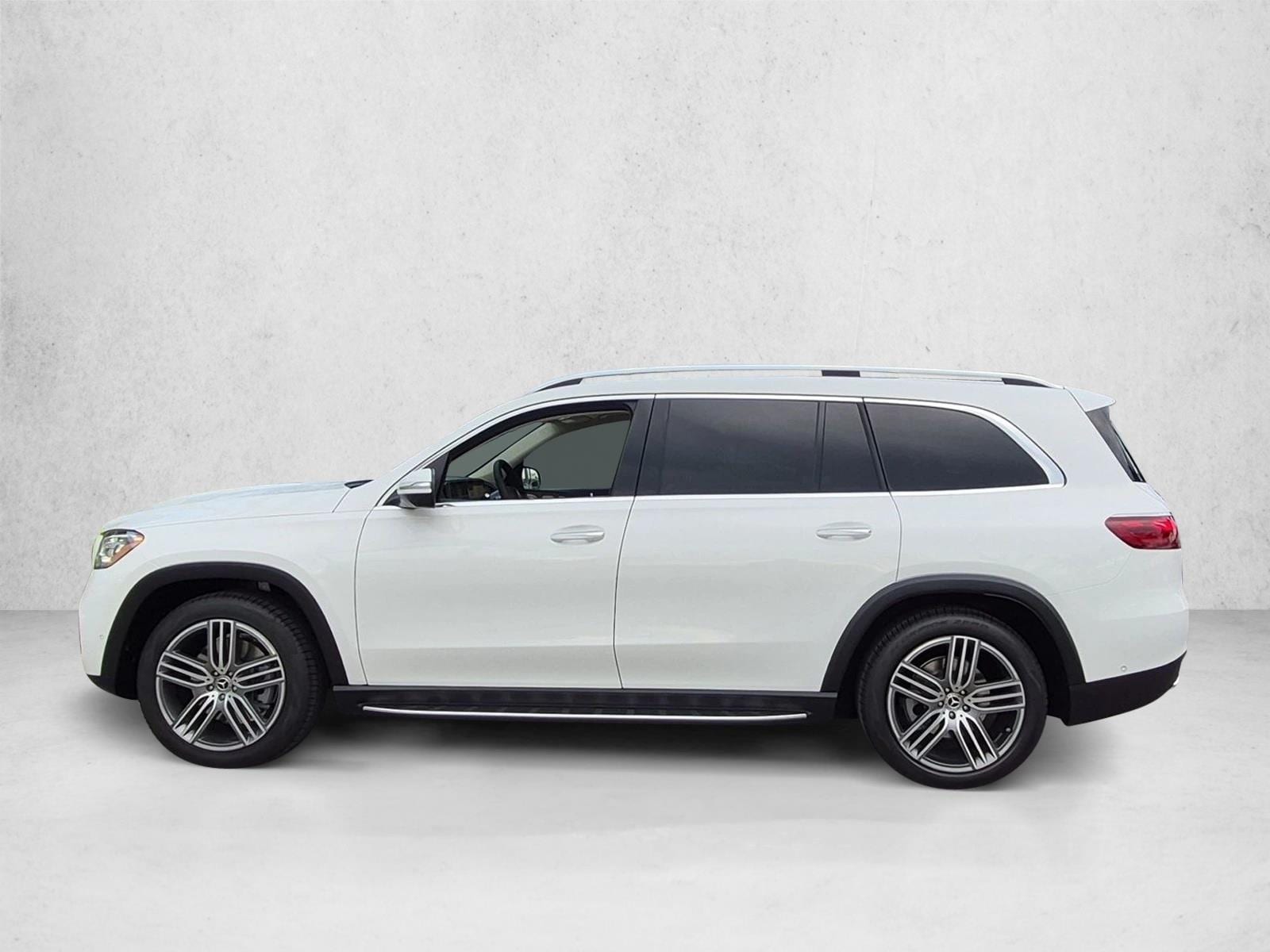 2026 GLS 450 4MATIC, photo 5 of 16