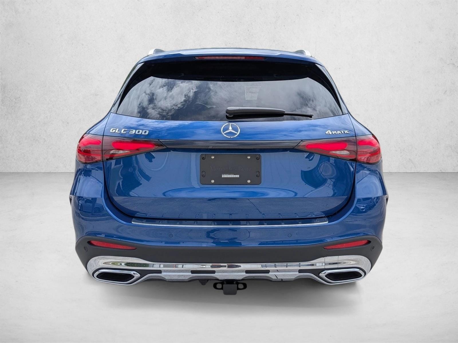 2026 GLC 300 4MATIC, photo 7 of 16