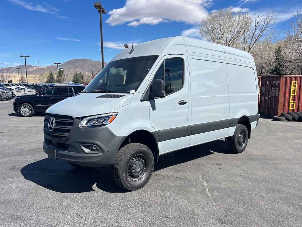 Certified 2026 Mercedes-Benz Sprinter Crew Van Standard Roof 4-Cyl Diesel HO Van Crew Van