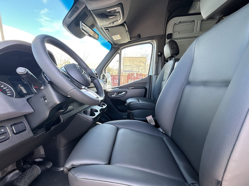 Certified 2026 Mercedes-Benz Sprinter Crew Van Standard Roof 4-Cyl Diesel HO Van Crew Van