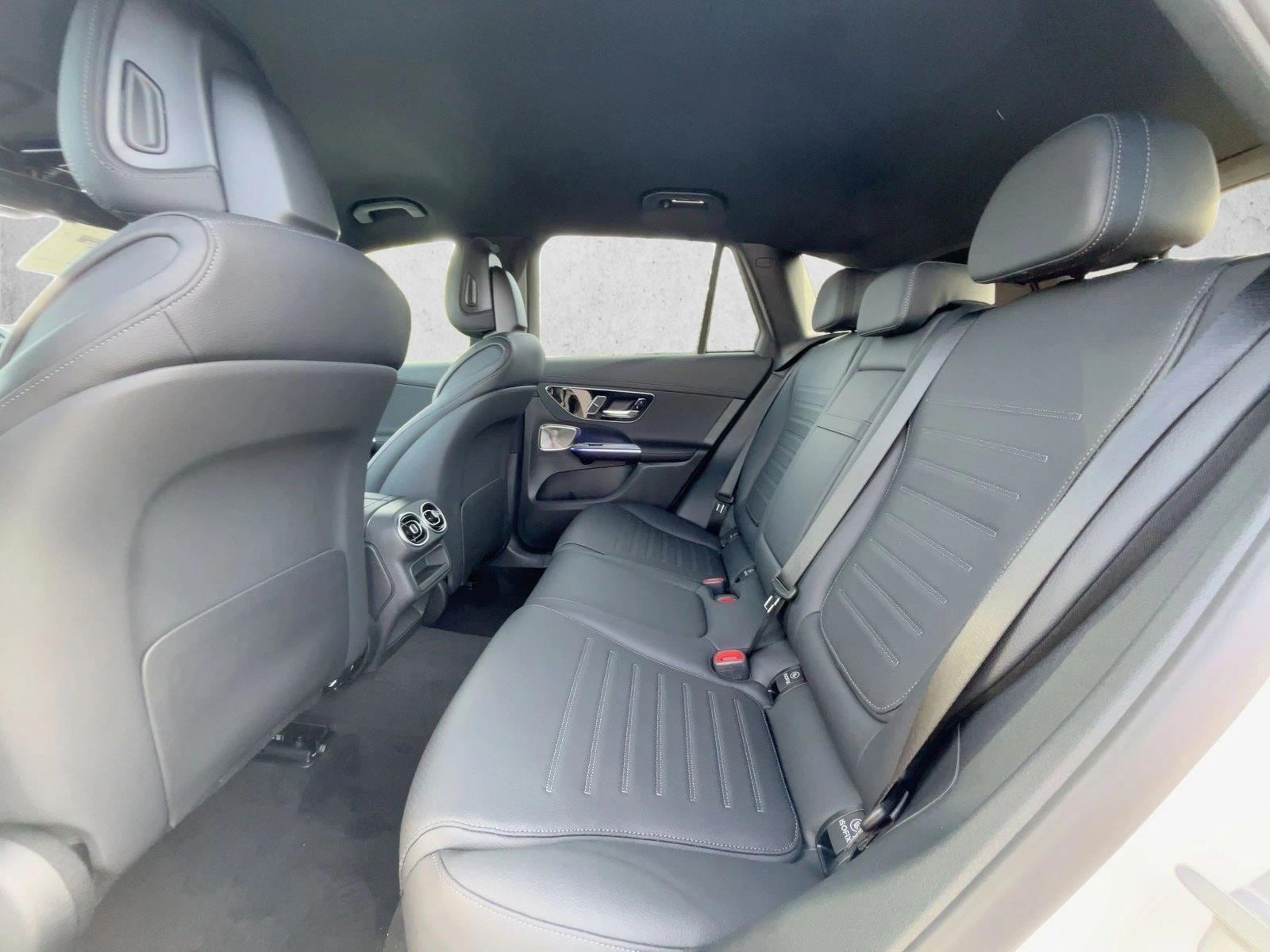 2026 Mercedes-Benz GLC Base - Photo 16
