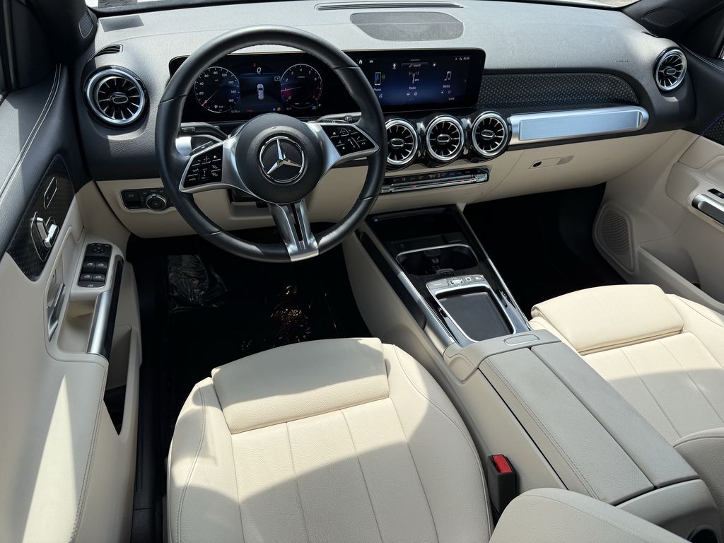 2025 Mercedes-Benz GLB Base - Photo 15