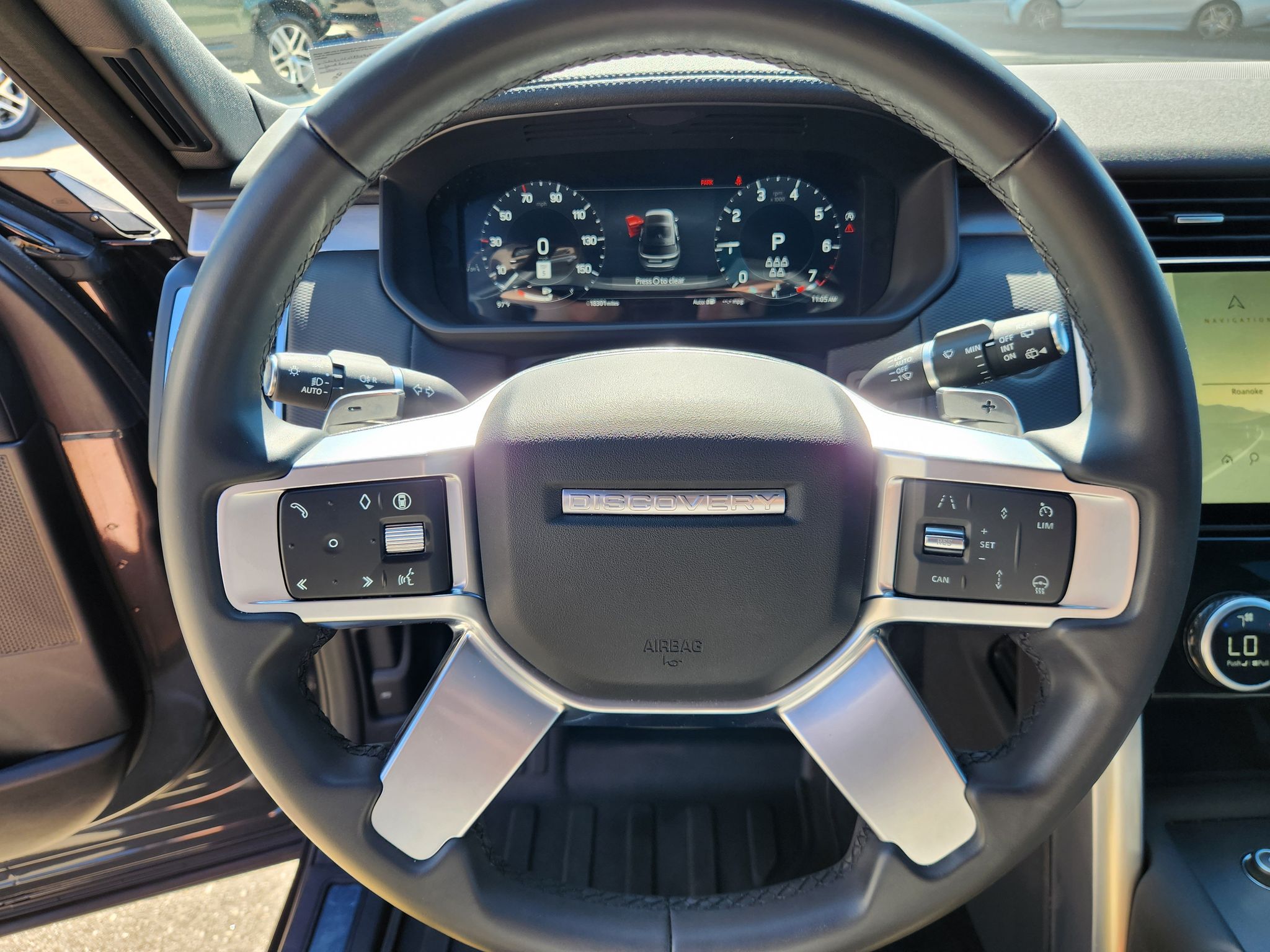 2024 Land Rover Discovery Dynamic SE - Photo 21