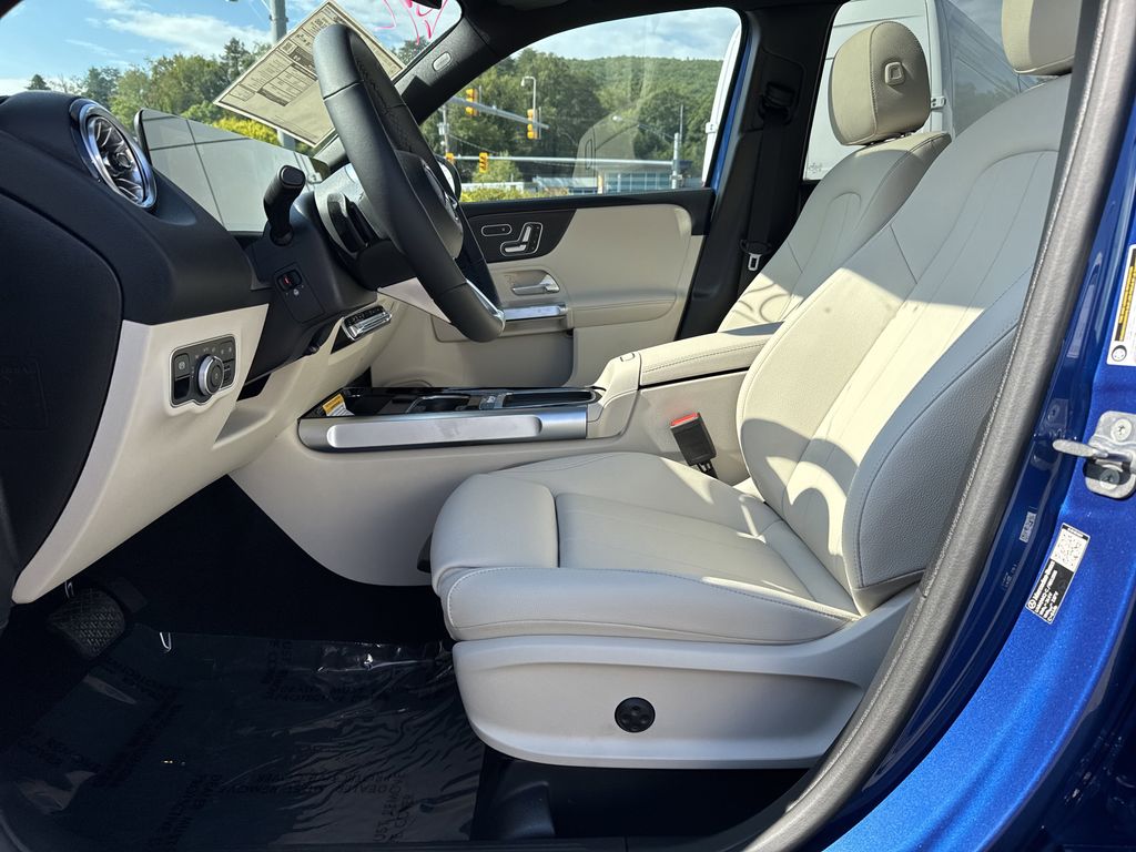 2026 Mercedes-Benz GLB GLB 250 - Photo 17