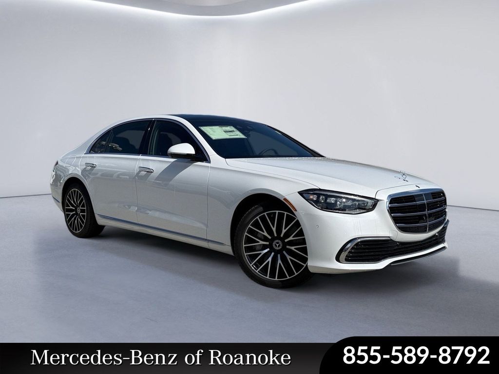  Mercedes-Benz S-Class