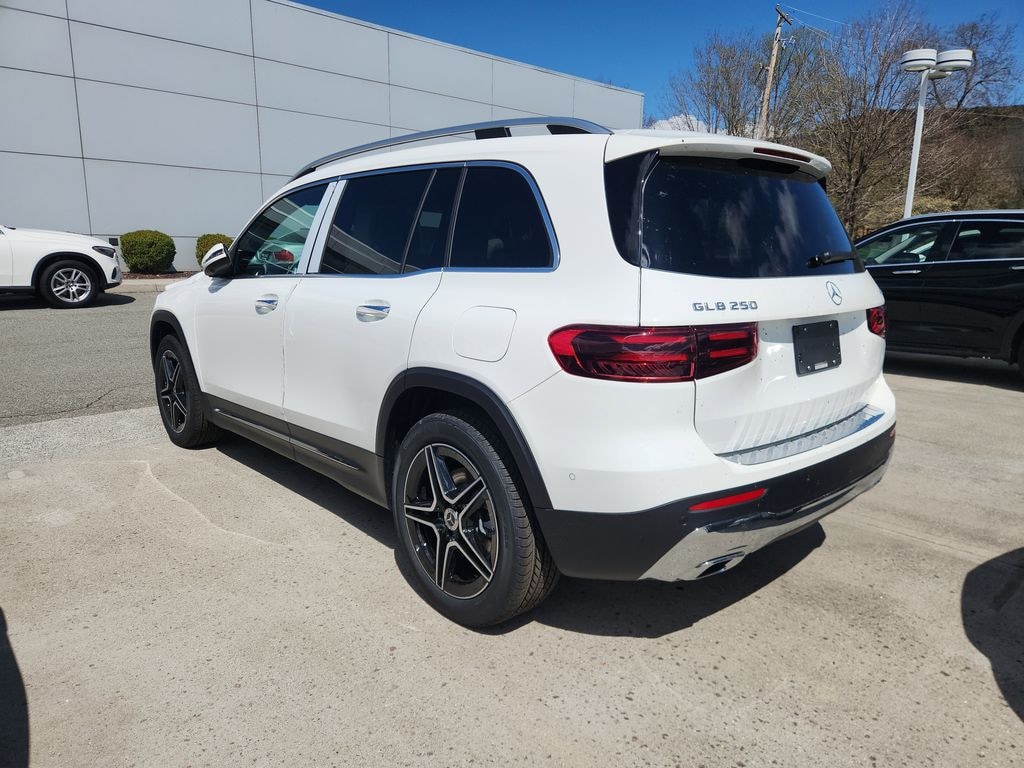 New 2026 Mercedes-Benz GLB 250 4MATIC Sport Utility