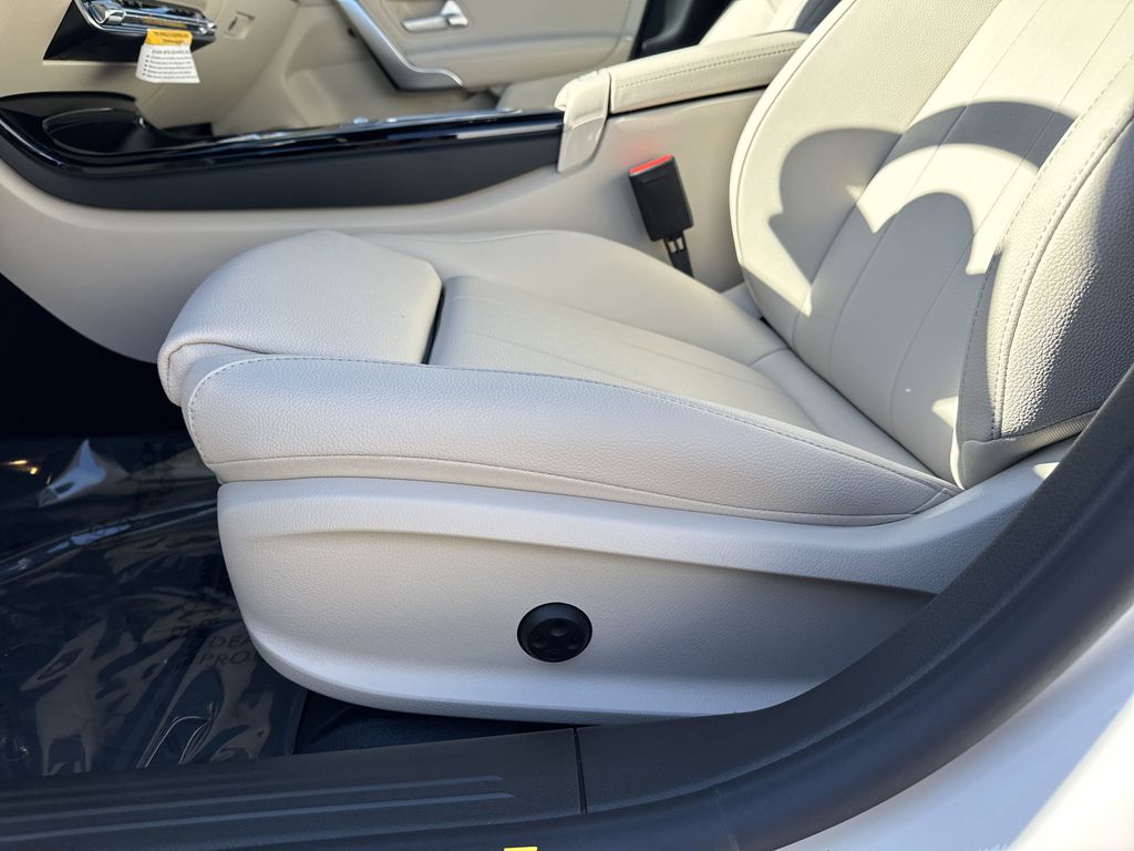 2026 Mercedes-Benz CLA CLA 250 - Photo 17