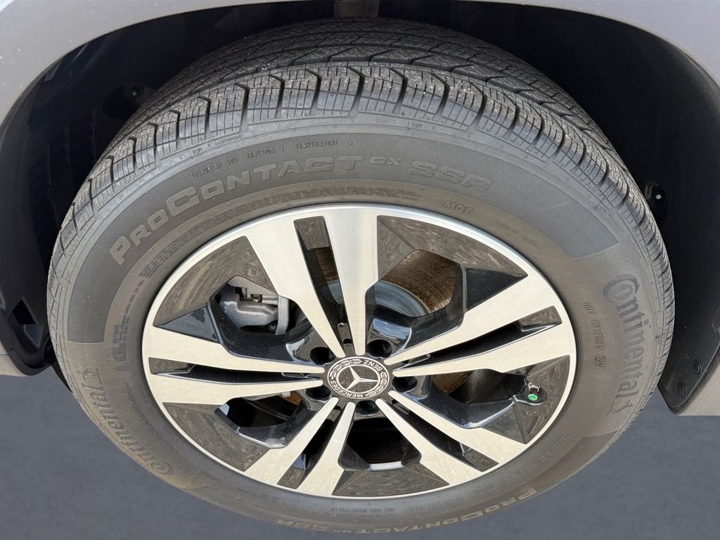 2025 Mercedes-Benz GLB Base - Photo 8