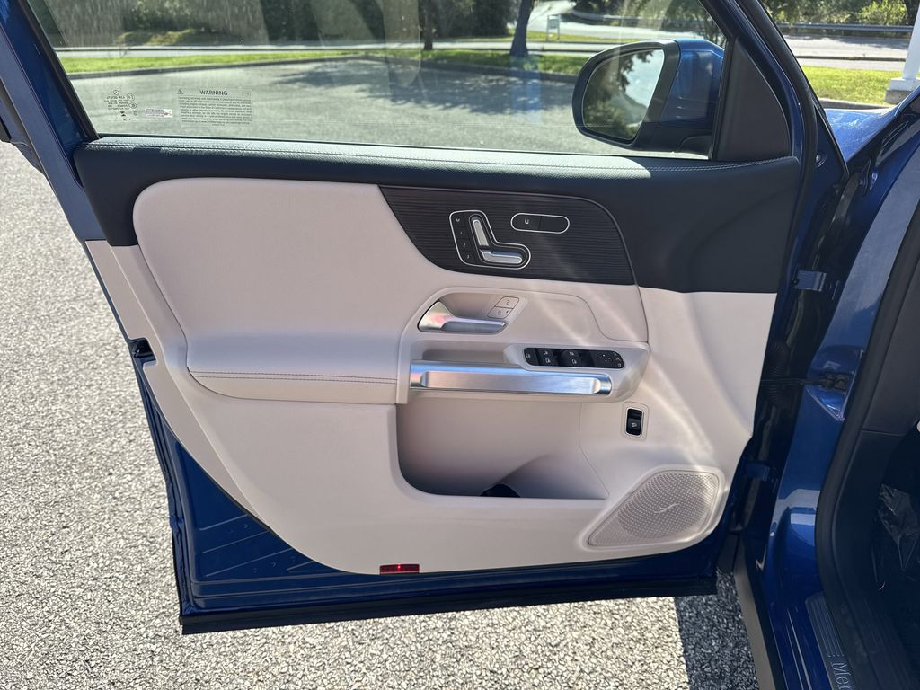2026 Mercedes-Benz GLB GLB 250 - Photo 15