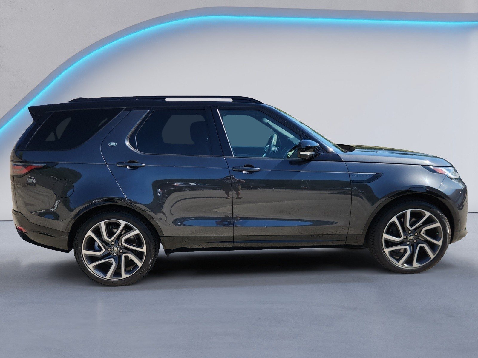 2024 Land Rover Discovery Dynamic SE - Photo 6
