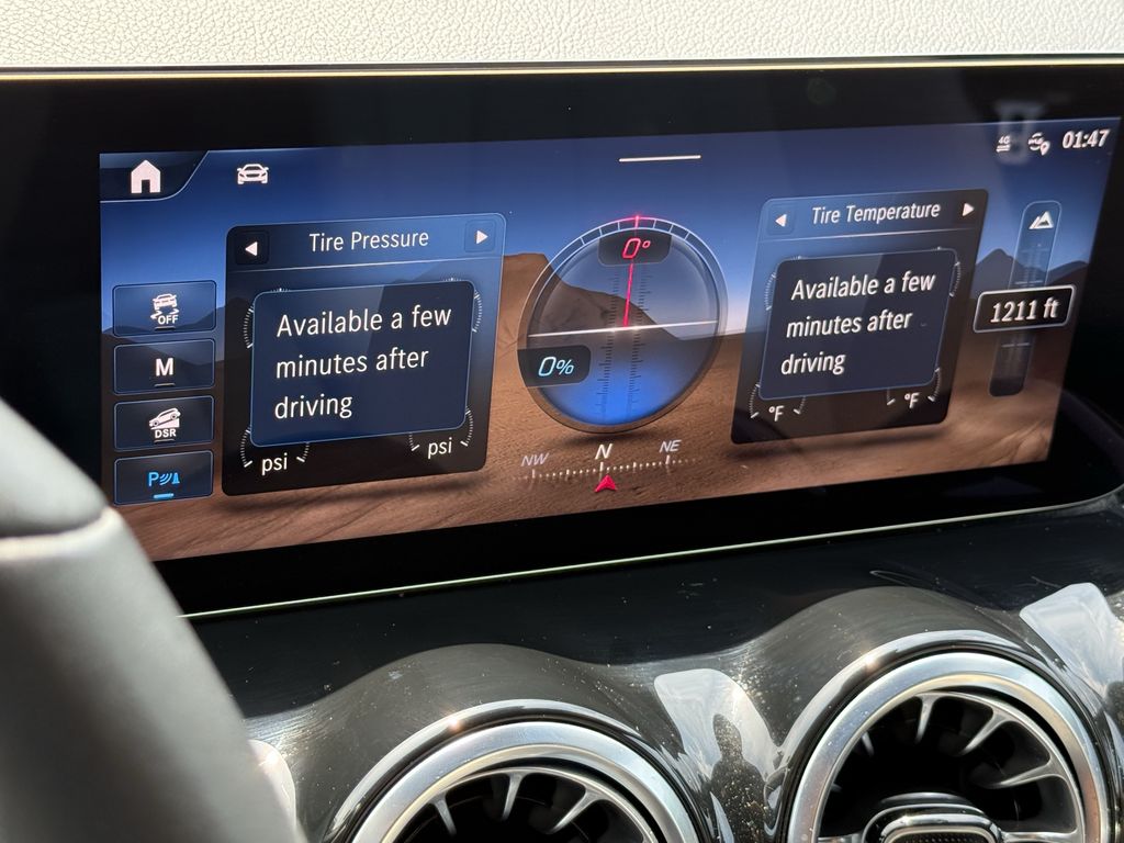 2025 Mercedes-Benz GLB Base - Photo 27