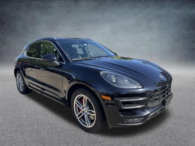2017 Porsche Macan
